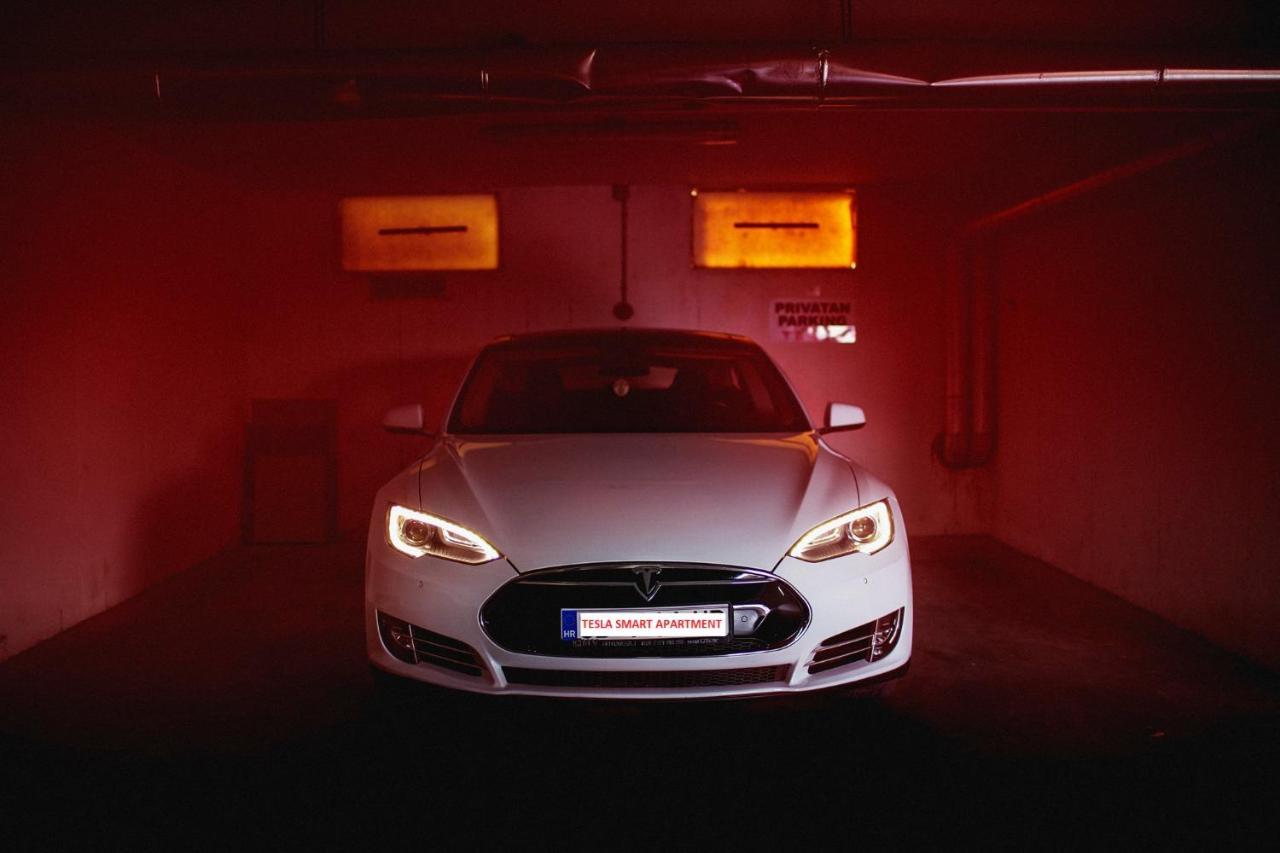 Tesla Smart Apartment Slavonski Brod Exterior foto